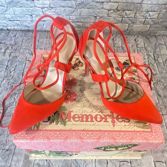 Christian Siriano for Payless Red Strappy Heels Pointed Toe Womens Size 6 - Picture 3 of 9